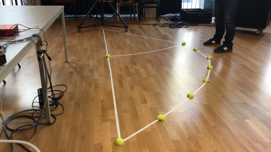 Visualising concepts with physical demonstration